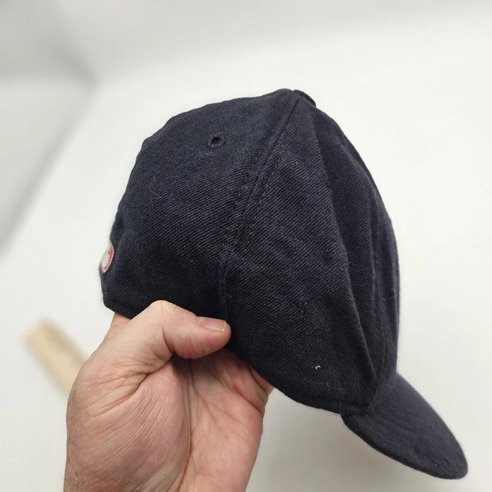 Vintage Cleveland Indians Hat Cap Fitted Mens 7 Navy MLB Baseball New Era 90s